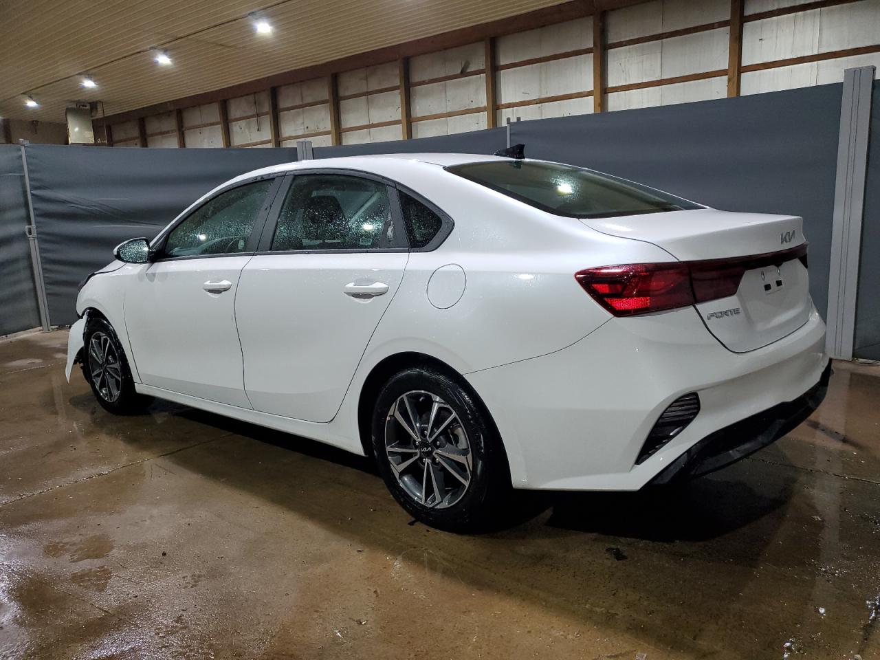 2024 KIA Forte VIN 3KPF24AD1RE768751 Copart auction photo, front end / rear end damage thumbnail 2