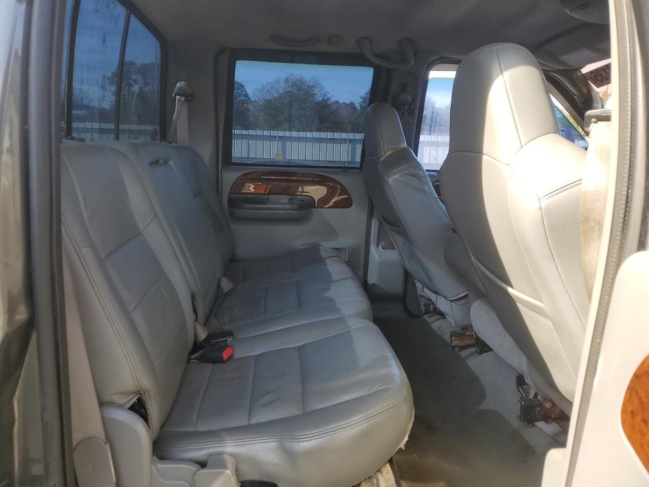 2004 Ford F250 VIN 1FTNW21P54EE04772 Copart auction photo, rear end damage thumbnail 10