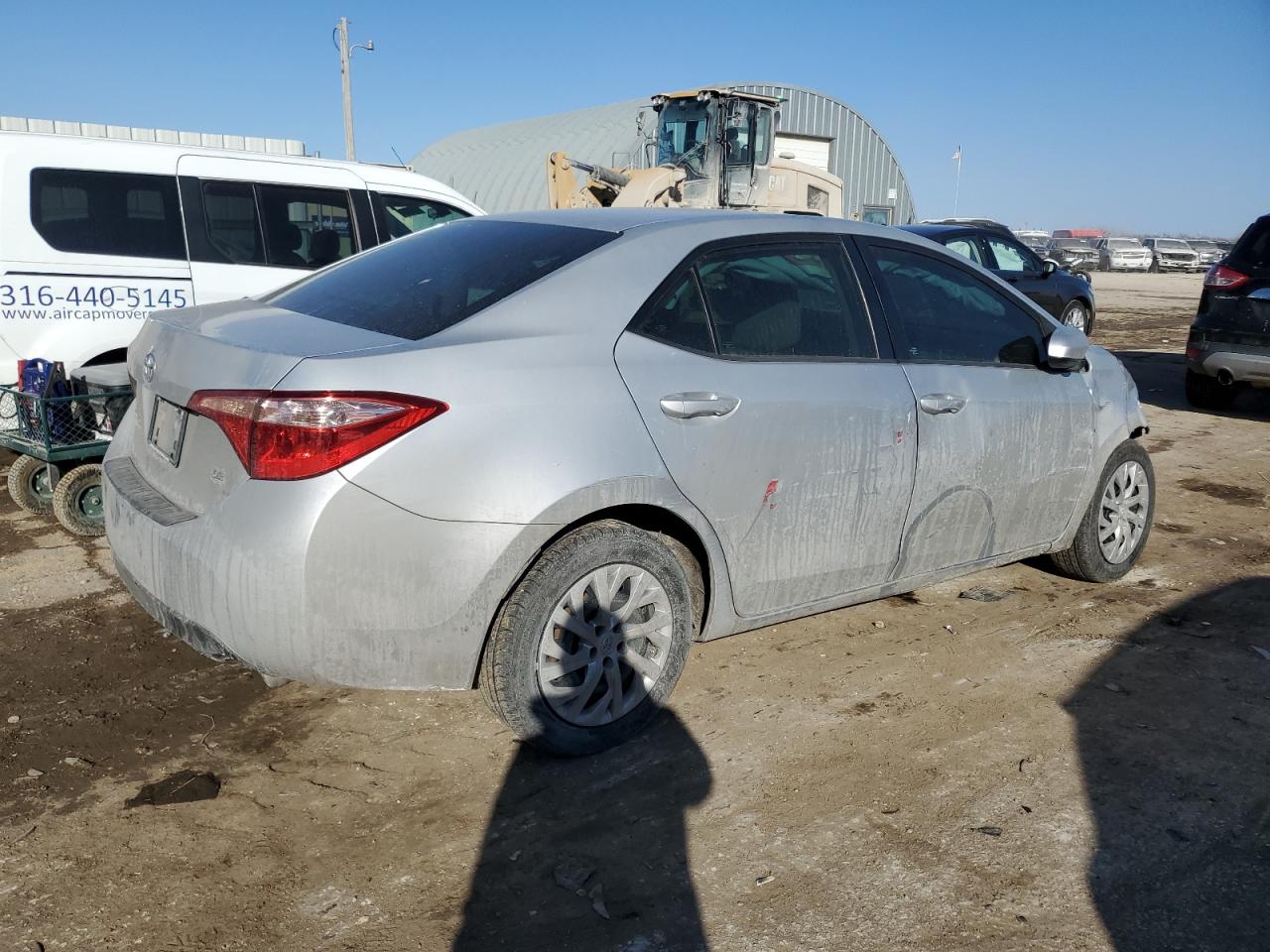 2018 Toyota Corolla VIN 5YFBURHEXJP742527 Copart auction photo, front end / mechanical damage thumbnail 3