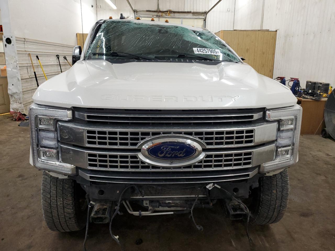 2019 Ford F350 VIN 1FT8W3BT8KEG43535 Copart auction photo, all over damage thumbnail 5