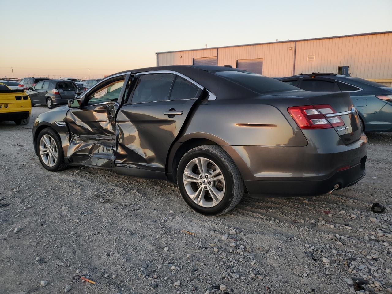 2016 Ford Taurus VIN 1FAHP2D82GG149124 Copart auction photo, side damage thumbnail 2
