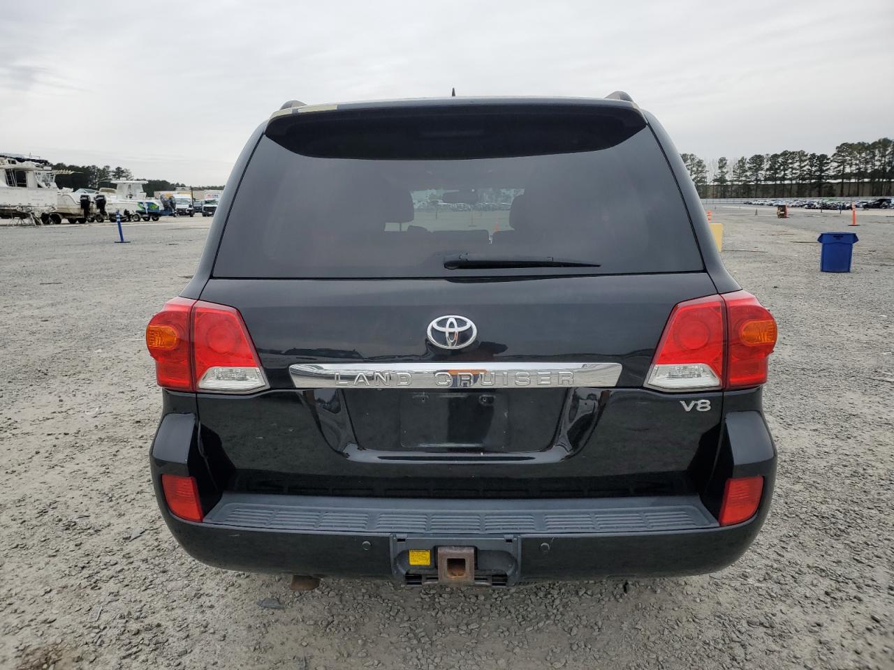 2013 Toyota Land Cruiser VIN JTMHY7AJ2D4009602 Copart auction photo, minor dent/scratches damage thumbnail 6