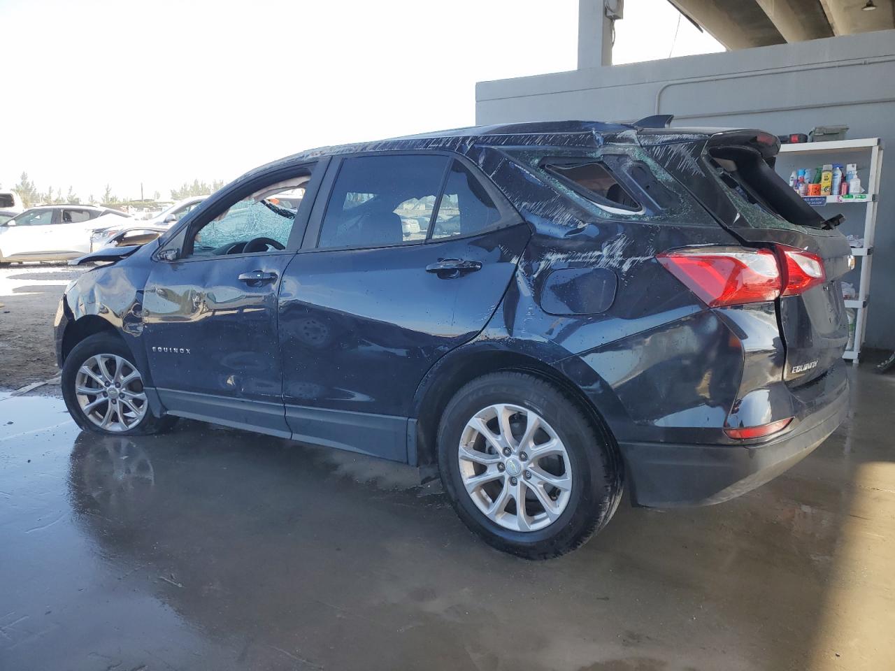 2020 Chevrolet Equinox VIN 3GNAXHEV0LS634190 Copart auction photo, rollover damage thumbnail 2