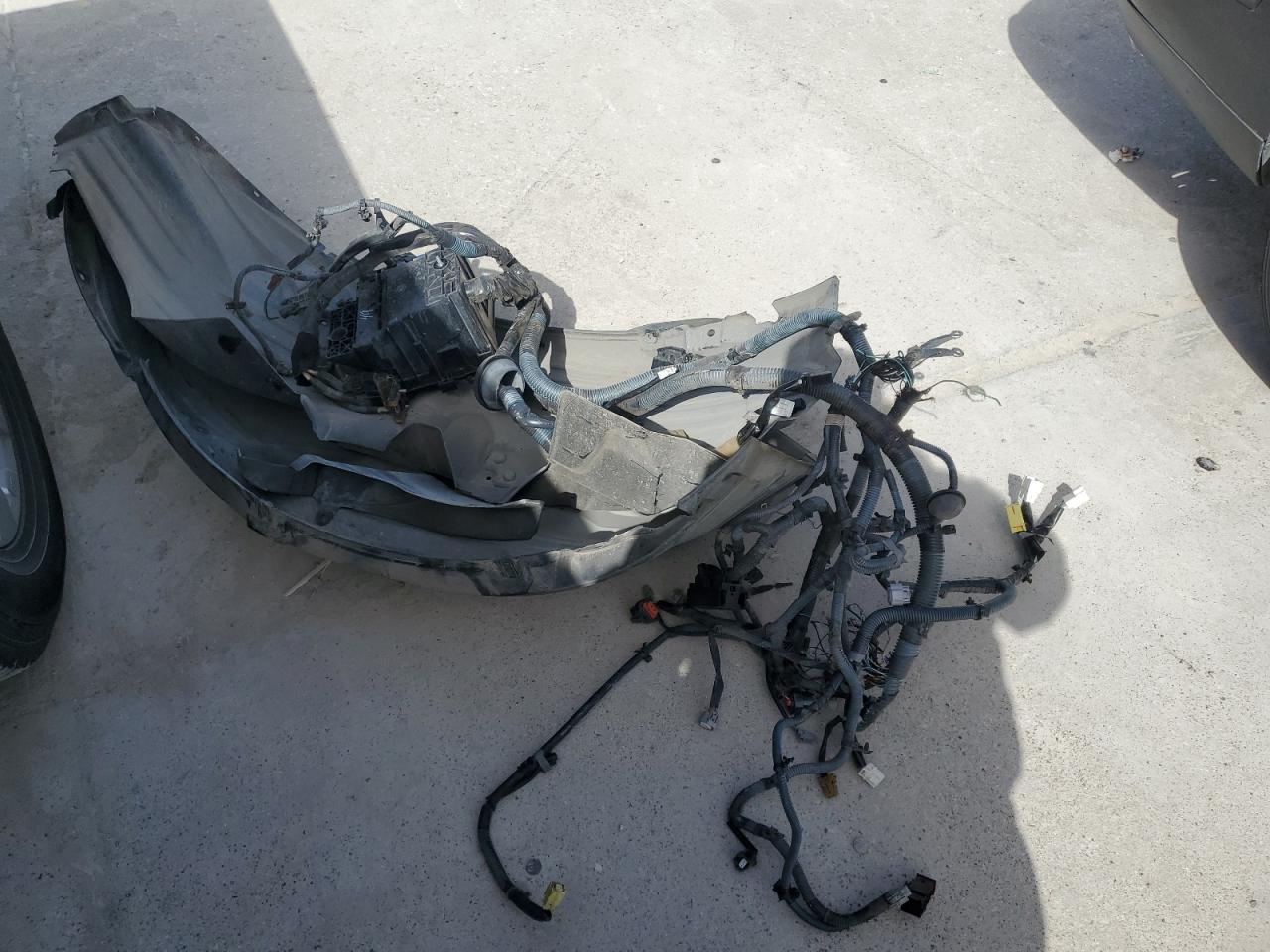 2009 Nissan Navara (Frontier) VIN 1N6AD09U19C421443 Copart auction photo, minor dent/scratches damage thumbnail 12