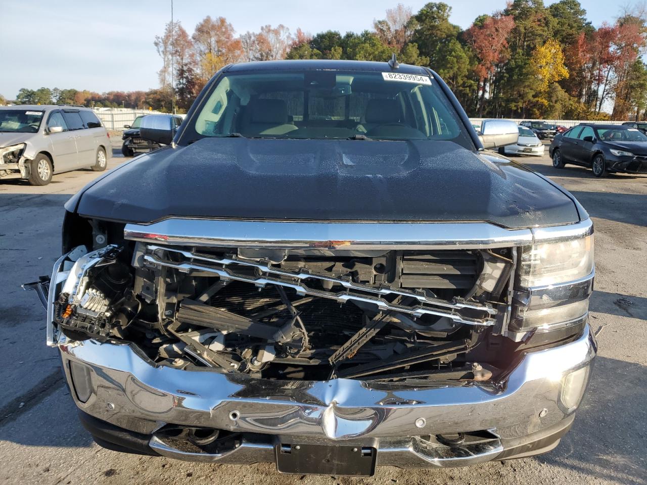 2017 Chevrolet Silverado VIN 3GCPCSEC8HG174474 Copart auction photo, front end / side damage thumbnail 5