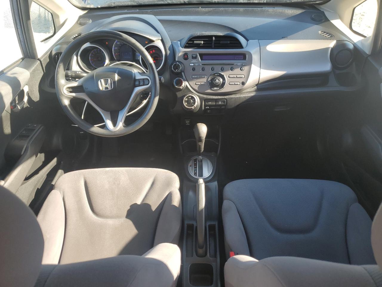 2012 Honda Fit VIN JHMGE8H31CC026685 Copart auction photo, side / rear end damage thumbnail 8