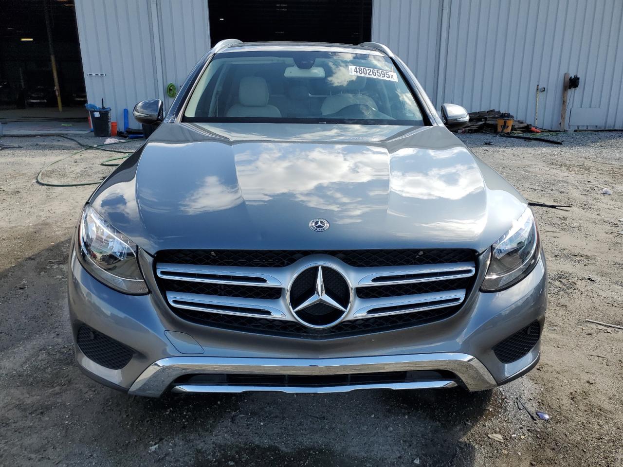 2019 Mercedes-Benz GLC VIN WDC0G4JB8KV164258 Copart auction photo, minor dent/scratches damage thumbnail 5