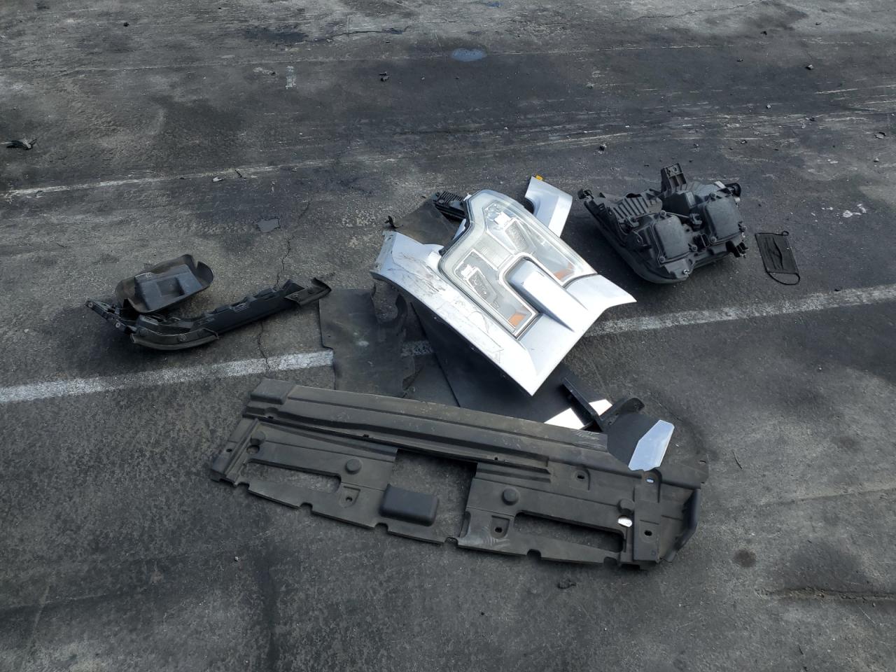 2015 Ford F-150 VIN 1FTFW1EG3FFB23706 Copart auction photo, front end damage thumbnail 12