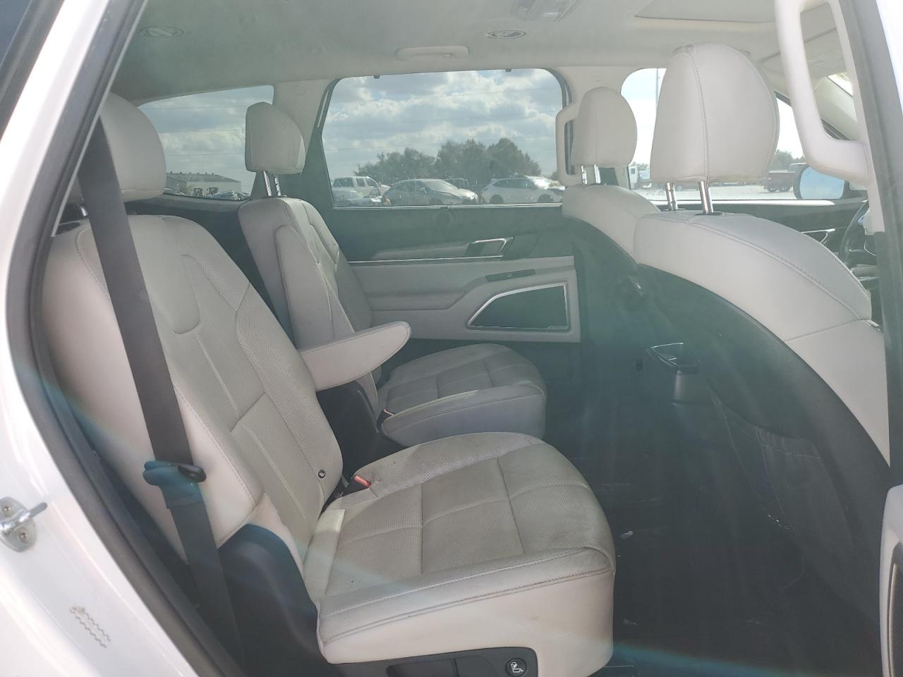 2020 KIA Telluride VIN 5XYP34HC1LG070553 Copart auction photo, front end / minor dent/scratches damage thumbnail 11