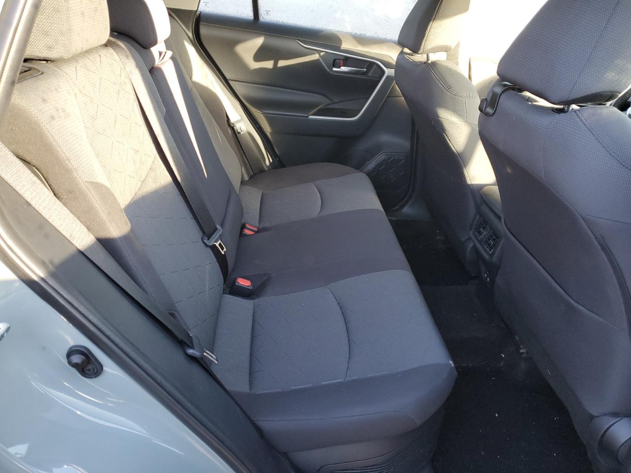 2020 Toyota RAV 4 VIN 2T3RWRFV5LW068341 Copart auction photo, front end damage thumbnail 11