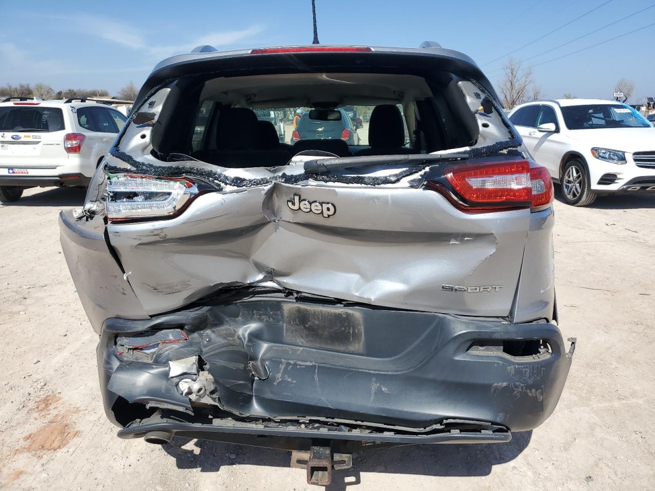 2015 Jeep Grand Cherokee VIN 1C4PJLAB3FW620277 Copart auction photo, rear end / minor dent/scratches damage thumbnail 6