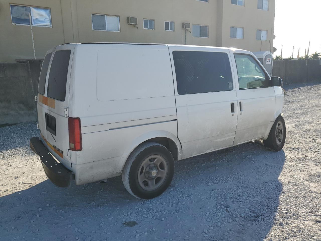 2005 Chevrolet Astro VIN 1GCDM19X95B120533 Copart auction photo, front end damage thumbnail 3