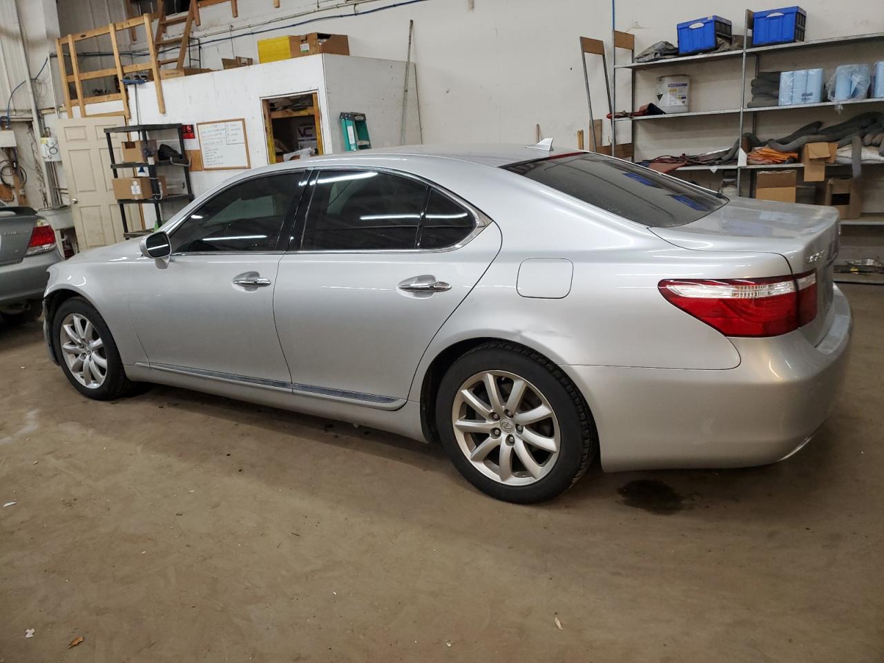 2008 Lexus LS VIN JTHBL46F285059681 Copart auction photo, front end damage thumbnail 2