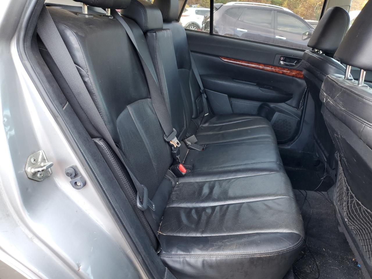 2011 Subaru Outback VIN 4S4BRBKC4B3374125 Copart auction photo, rear end / minor dent/scratches damage thumbnail 11