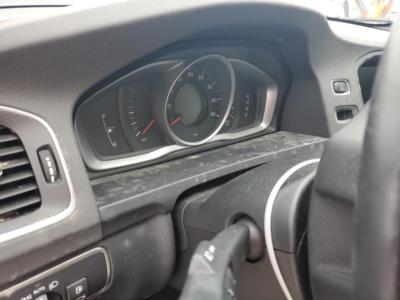 2017 Volvo V60 VIN YV140MEK1H1347758 Copart auction photo, water/flood damage thumbnail 9