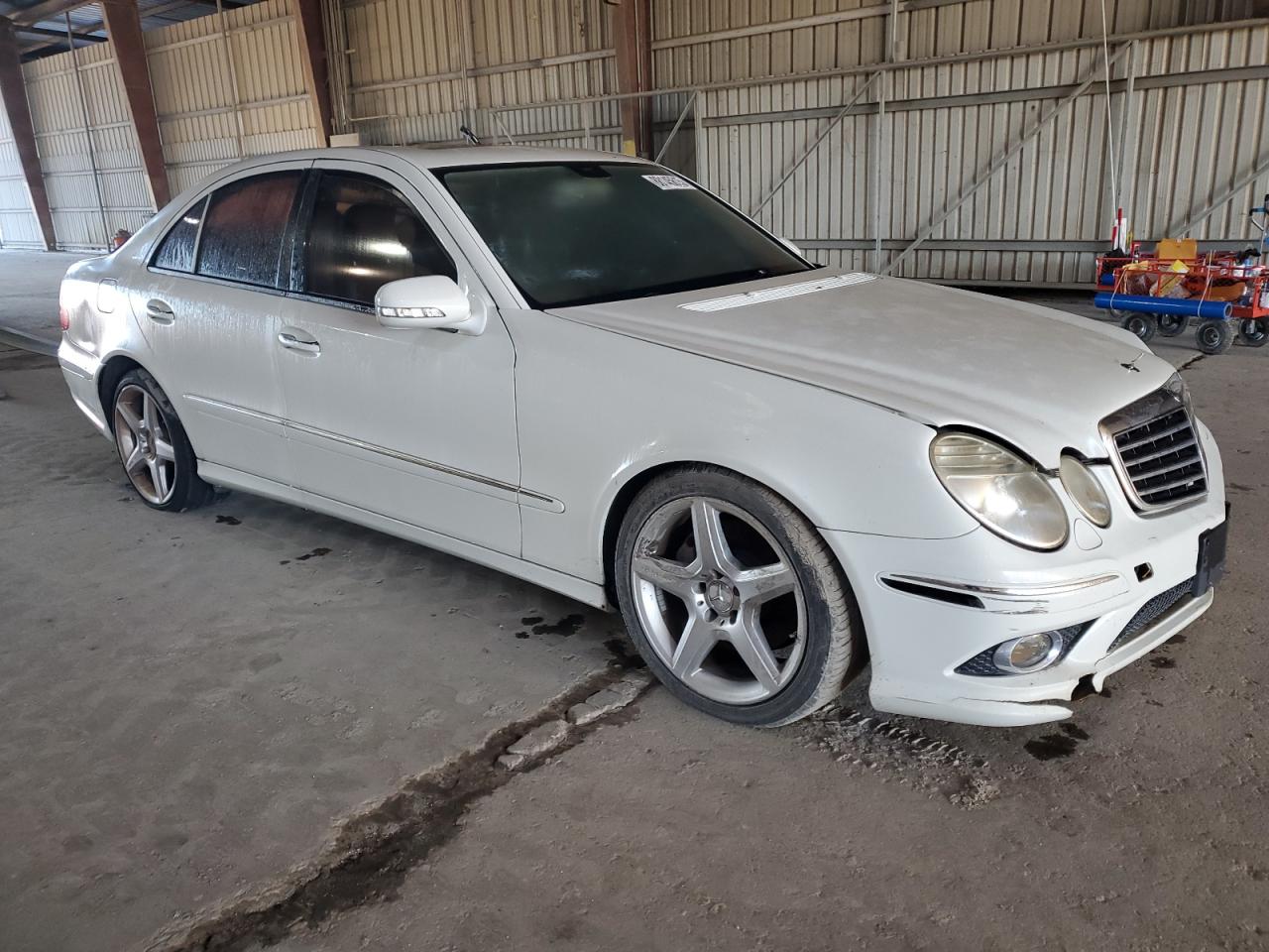 2009 Mercedes-Benz E-klasse VIN WDBUF56X79B431291 Copart auction photo, top/roof damage thumbnail 4