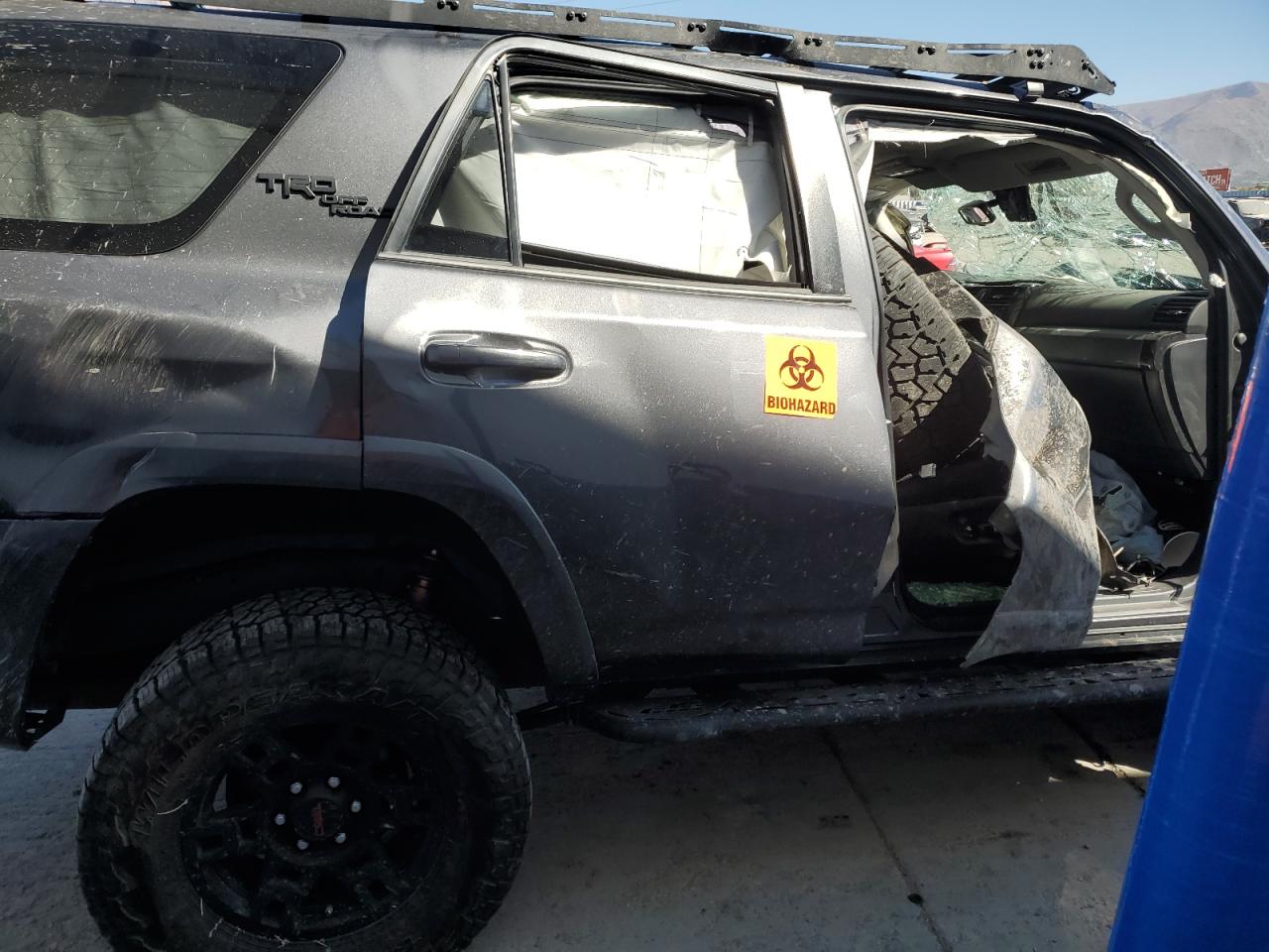 2020 Toyota 4Runner VIN JTEBU5JR2L5804407 Copart auction photo, all over damage thumbnail 10