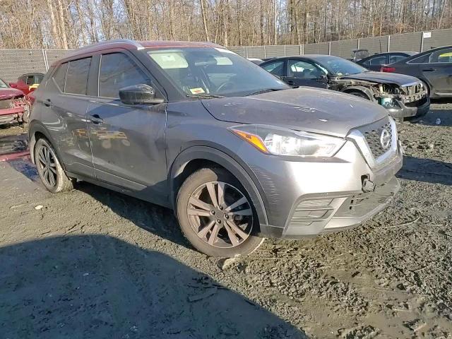 2019 Nissan Kicks VIN 3N1CP5CU3KL563752 Copart auction photo, minor dent/scratches damage thumbnail 12