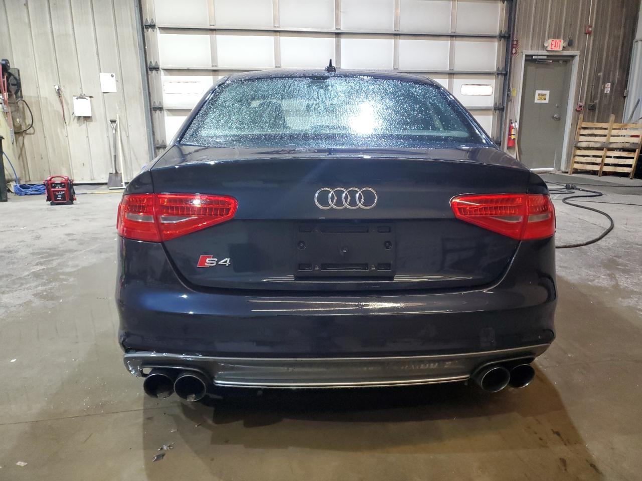 2015 Audi RS4 VIN WAUDGBFL0FA100965 Copart auction photo, front end / rear end damage thumbnail 6