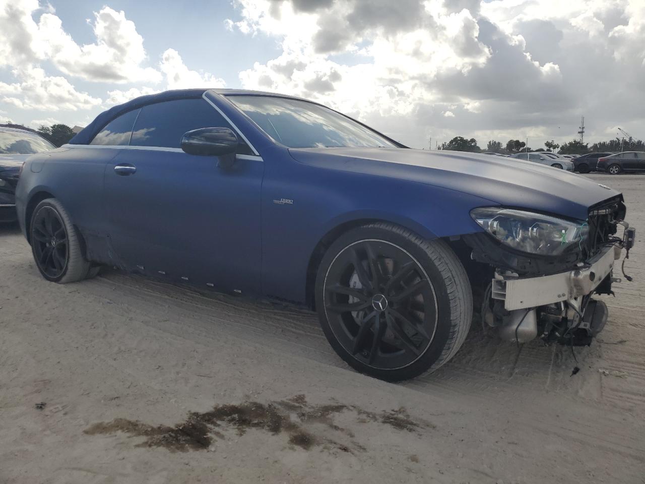 2021 Mercedes-Benz E-klasse VIN W1K1K6BB0MF164664 Copart auction photo, front end / side damage thumbnail 4