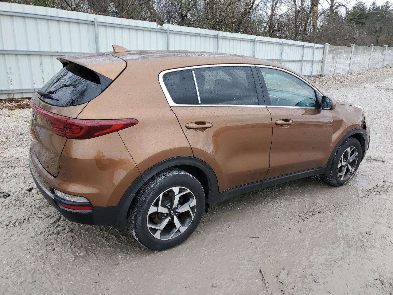 2020 KIA Sportage VIN KNDPM3ACXL7643450 Copart auction photo, vandalism / front end damage thumbnail 3