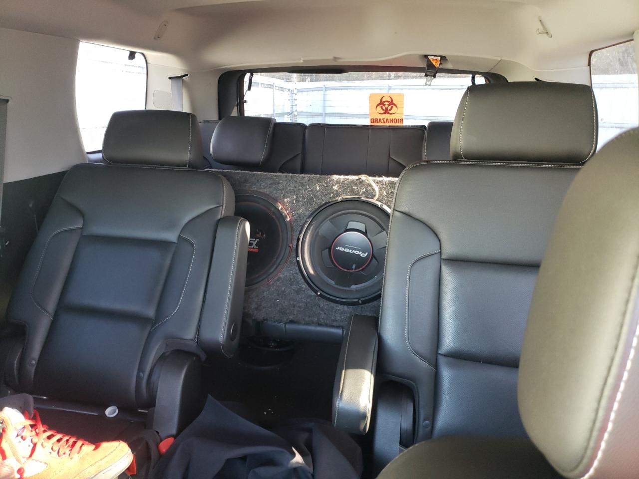 2018 GMC Yukon VIN 1GKS1BKC9JR244496 Copart auction photo, minor dent/scratches damage thumbnail 10