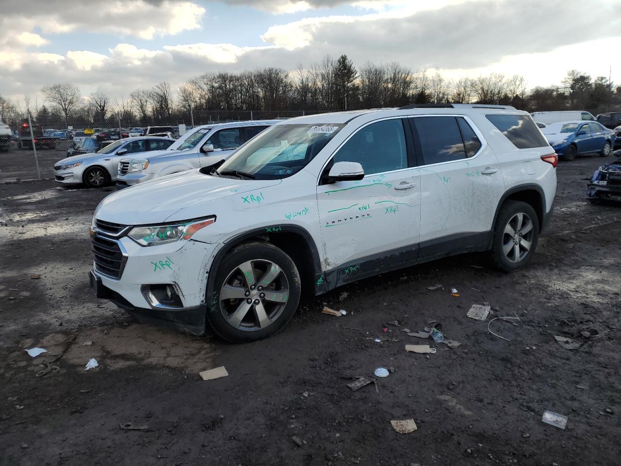 2018 Chevrolet Traverse VIN 1GNEVHKW2JJ262855