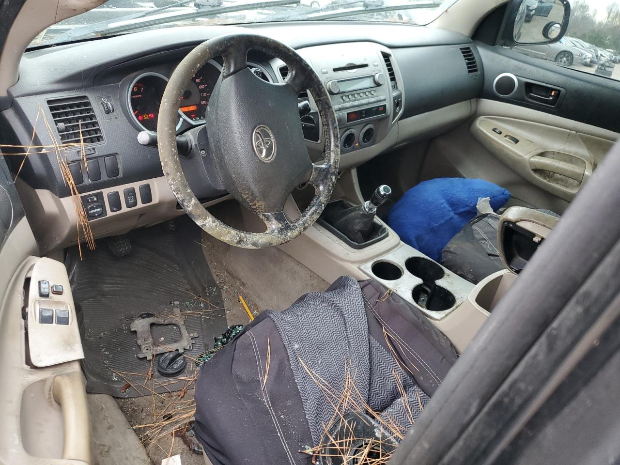 2005 Toyota Tacoma VIN 5TEUX42N15Z027177 Copart auction photo, side / undercarriage damage thumbnail 8