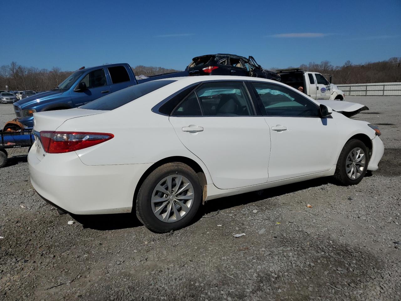 2017 Toyota Camry VIN 4T1BF1FK9HU634560 Copart auction photo, front end damage thumbnail 3