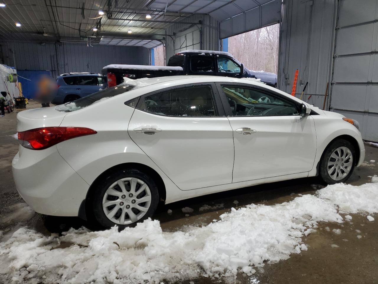 2013 Hyundai Elantra VIN 5NPDH4AE9DH167977 Copart auction photo, side / minor dent/scratches damage thumbnail 3