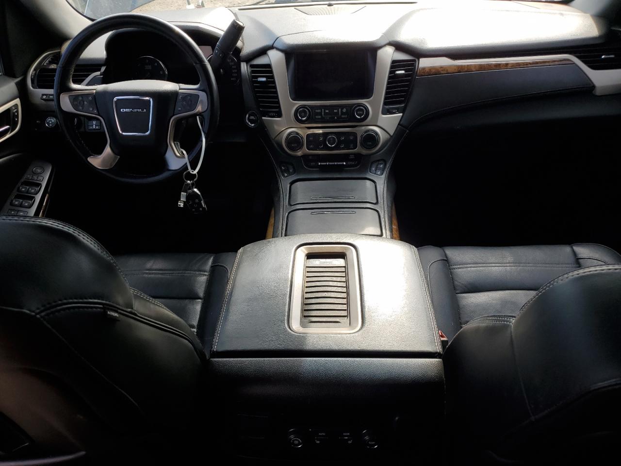 2016 GMC Yukon VIN 1GKS2HKJ5GR240016 Copart auction photo, hail / front end damage thumbnail 8