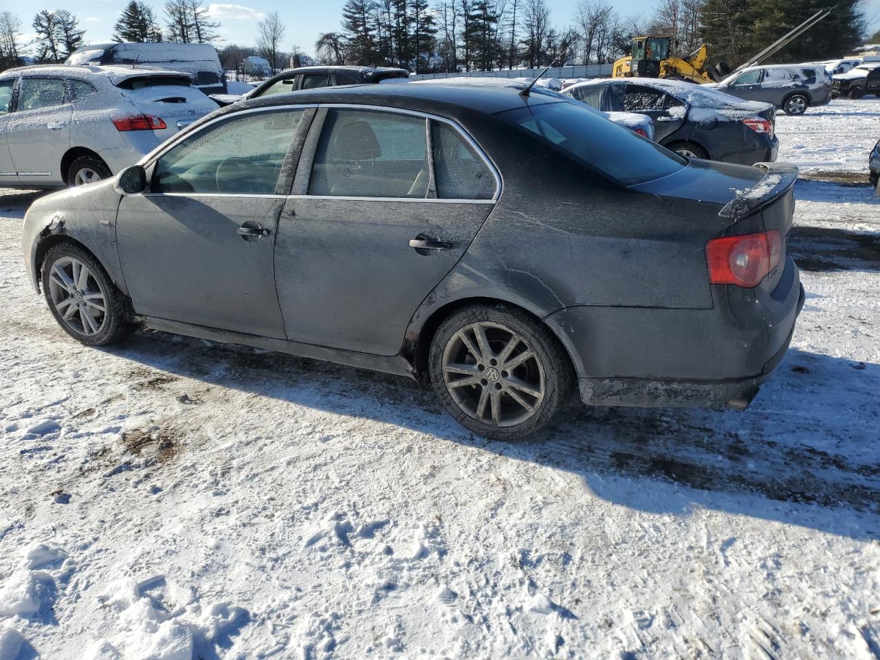 2007 Volkswagen Jetta VIN 3VWEG71K67M066745 Copart auction photo, all over damage thumbnail 2