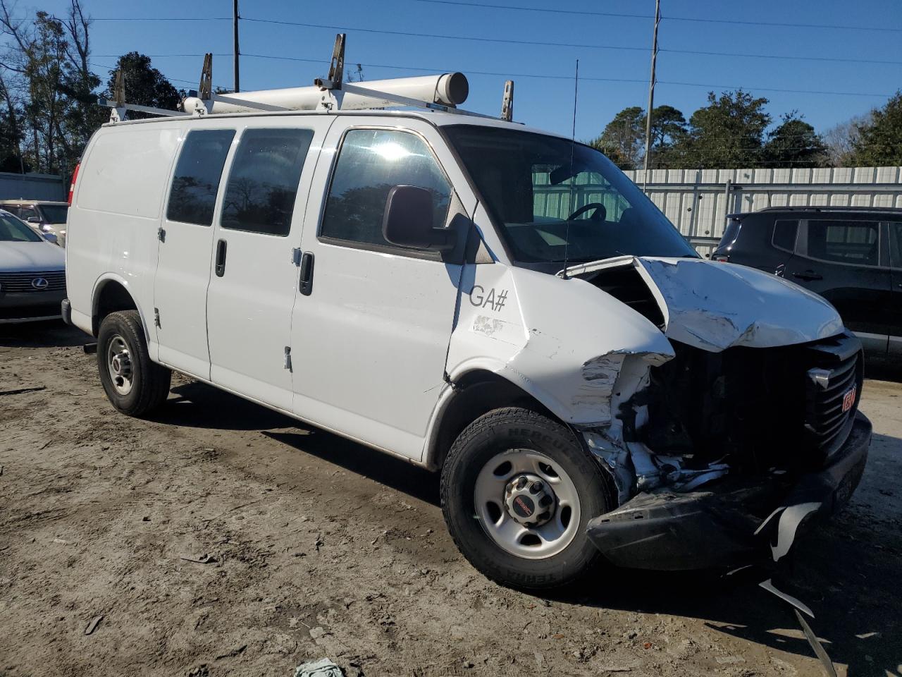 2015 GMC Savana VIN 1GTW7FCFXF1198002 Copart auction photo, front end damage thumbnail 4