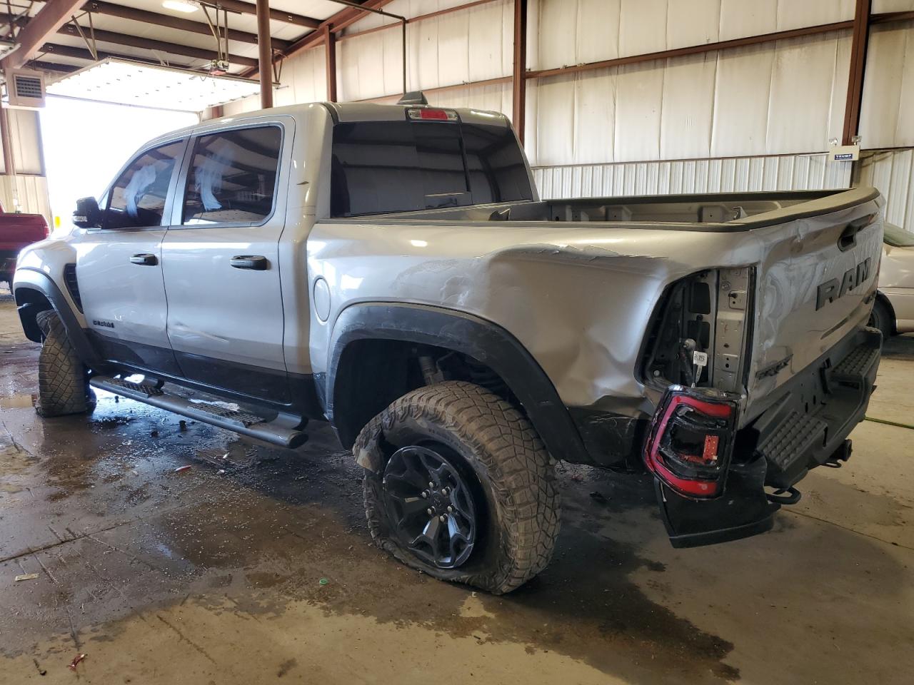 2022 RAM 1500 VIN 1C6SRFU97NN403064 Copart auction photo, rear end / side damage thumbnail 2