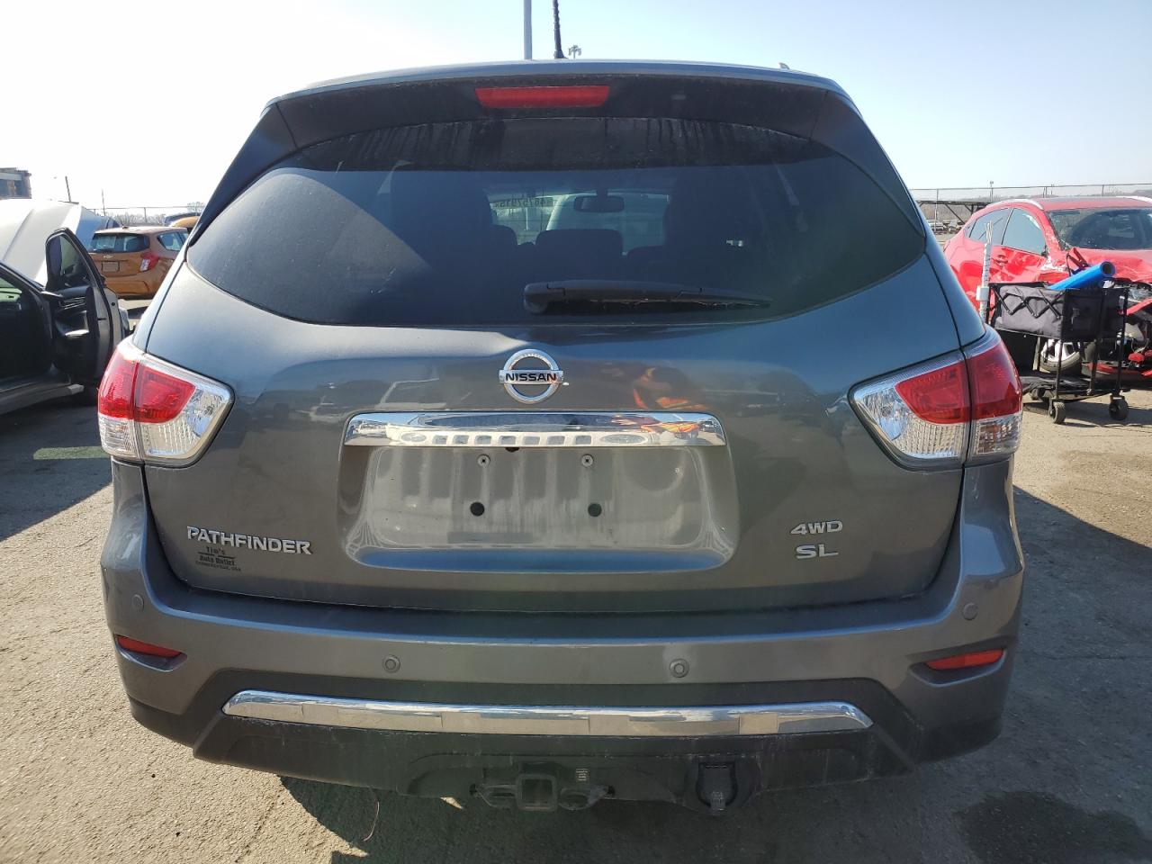 2015 Nissan Pathfinder VIN 5N1AR2MM6FC700840 Copart auction photo, front end damage thumbnail 6