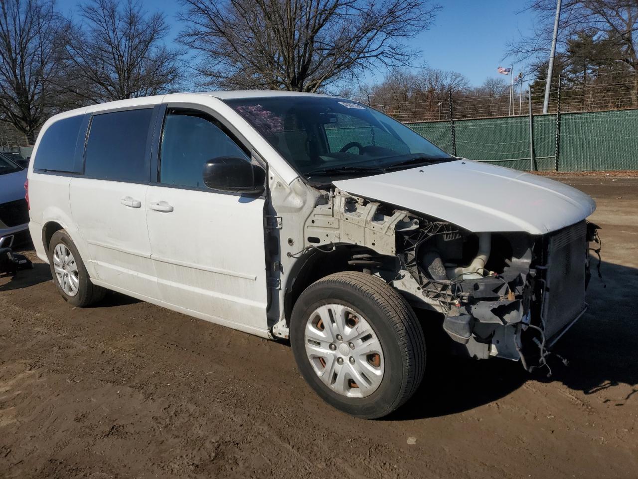 2017 Dodge Caravan VIN 2C4RDGBG3HR710266 Copart auction photo, front end / minor dent/scratches damage thumbnail 4