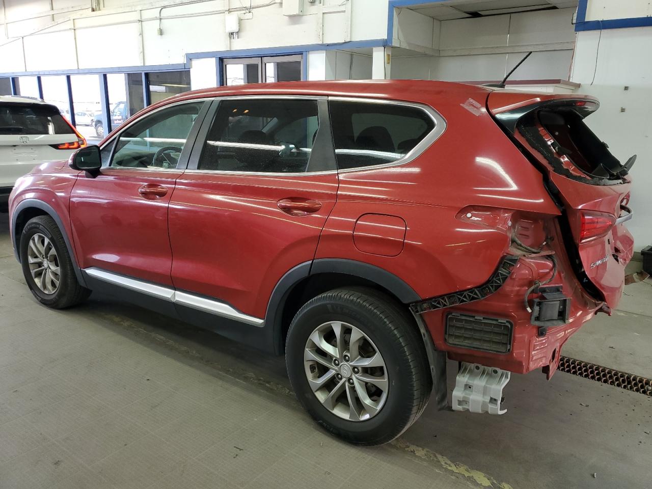 2019 Hyundai Santa Fe VIN 5NMS2CAD9KH078561 Copart auction photo, rear end damage thumbnail 2