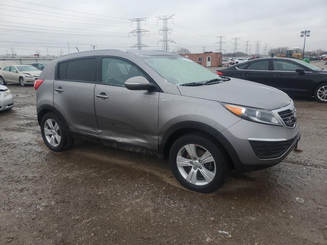 2013 KIA Sportage VIN KNDPBCA27D7442300 Copart auction photo, front end / side damage thumbnail 4