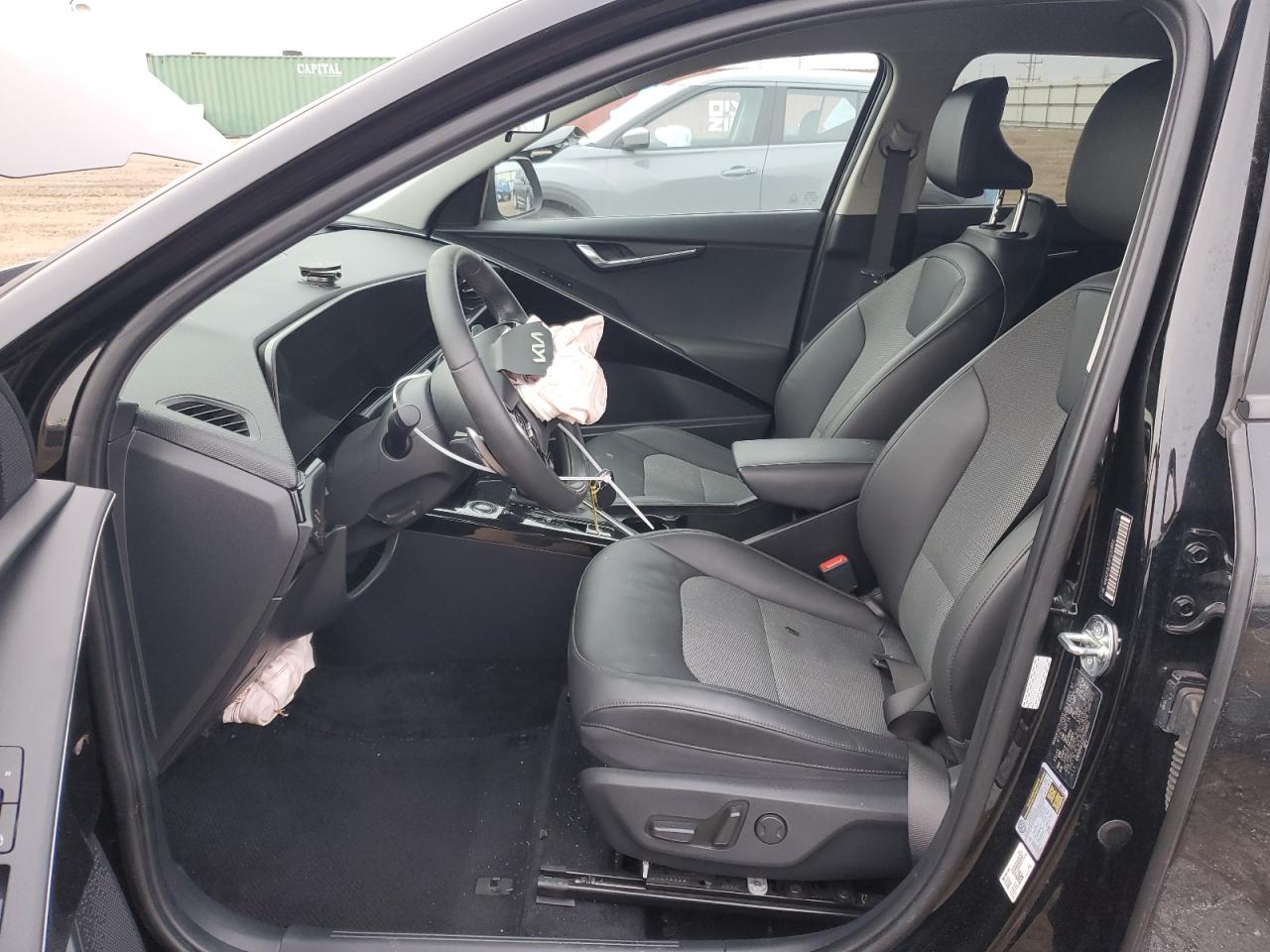 2023 KIA Niro VIN KNDCR3LE2P5110802 Copart auction photo, front end damage thumbnail 7