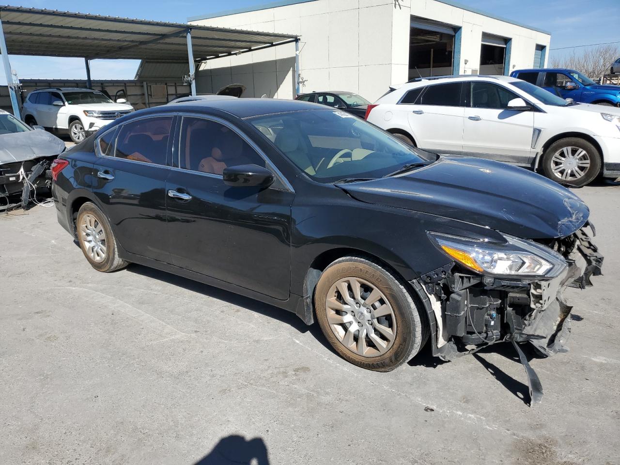 2017 Nissan Altima VIN 1N4AL3AP8HN304030 Copart auction photo, front end / minor dent/scratches damage thumbnail 4