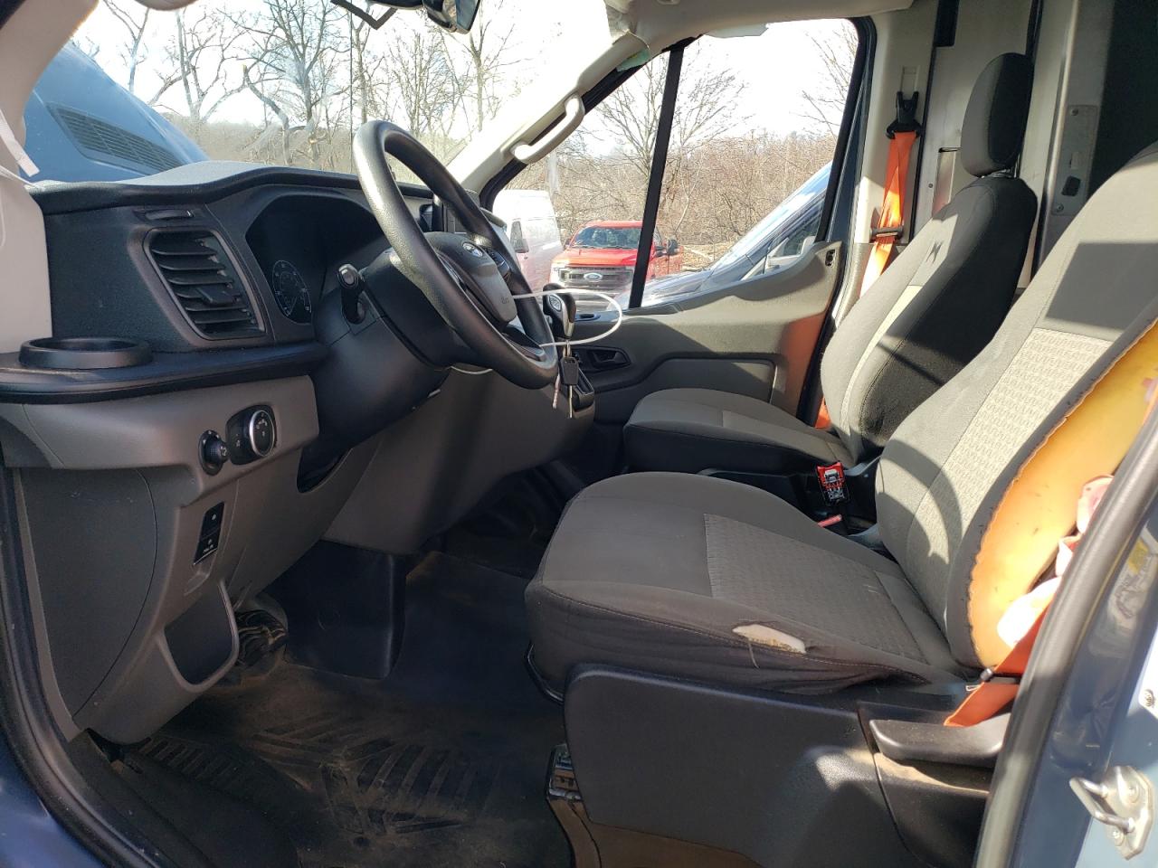 2021 Ford Transit VIN 1FTBR3X84MKA97774 Copart auction photo, side / rear end damage thumbnail 7