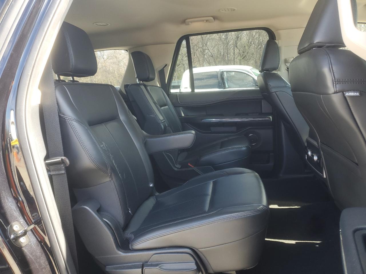 2022 Ford Expedition VIN 1FMJK1HT9NEA55121 Copart auction photo, front end / minor dent/scratches damage thumbnail 11