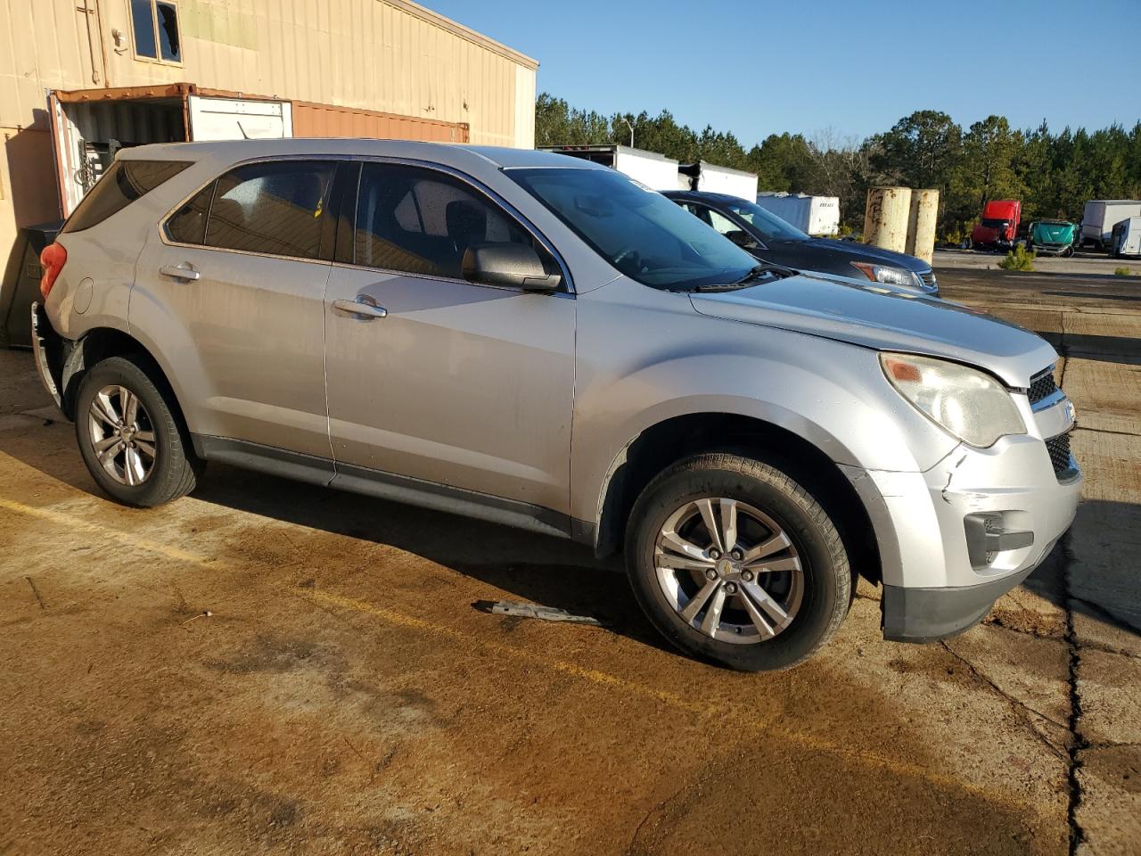 2014 Chevrolet Equinox VIN 2GNALAEK7E6121464 Copart auction photo, rear end damage thumbnail 4