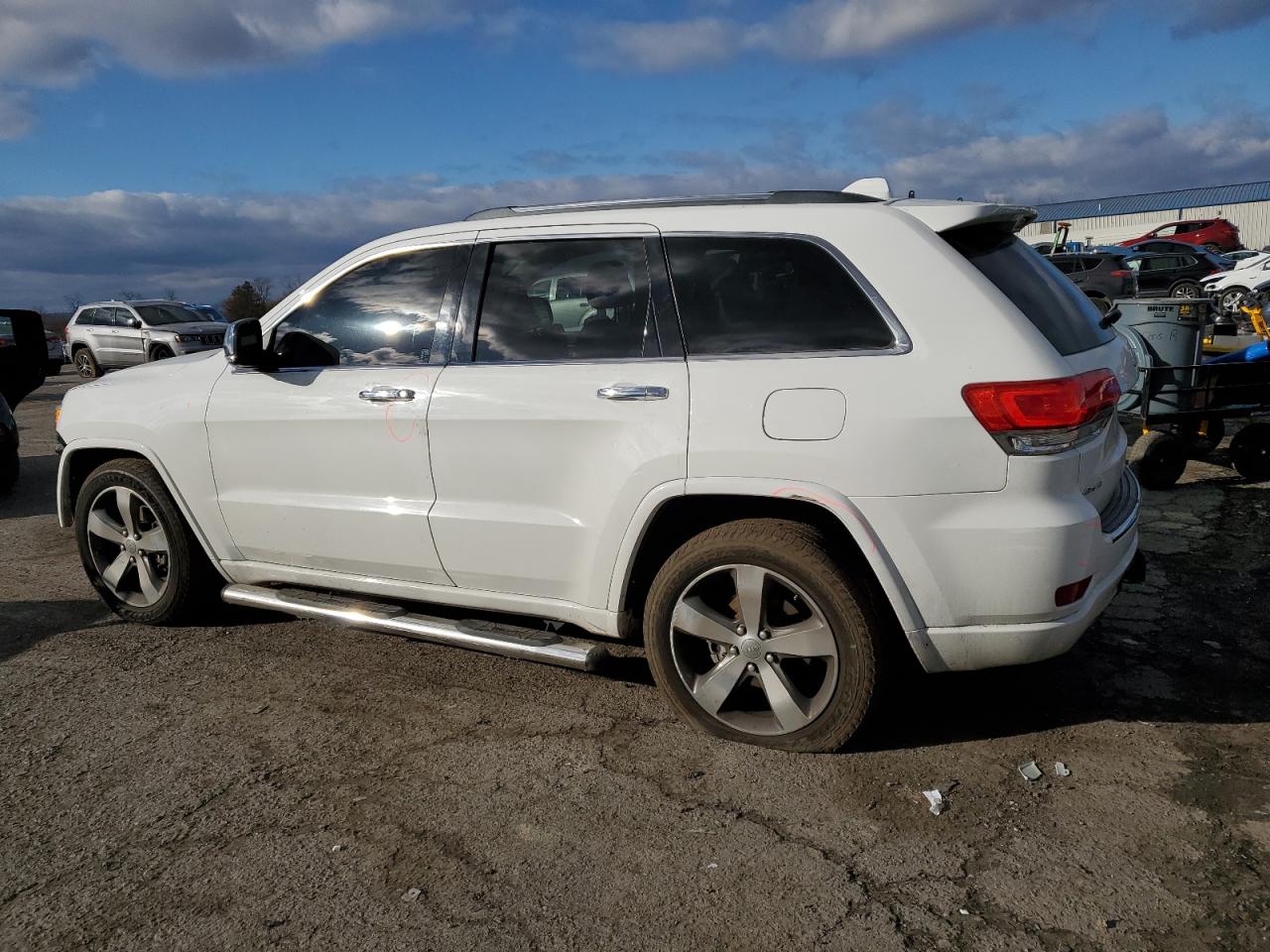 2015 Jeep Grand Cherokee VIN 1C4RJFCG0FC726271 Copart auction photo, front end / side damage thumbnail 2