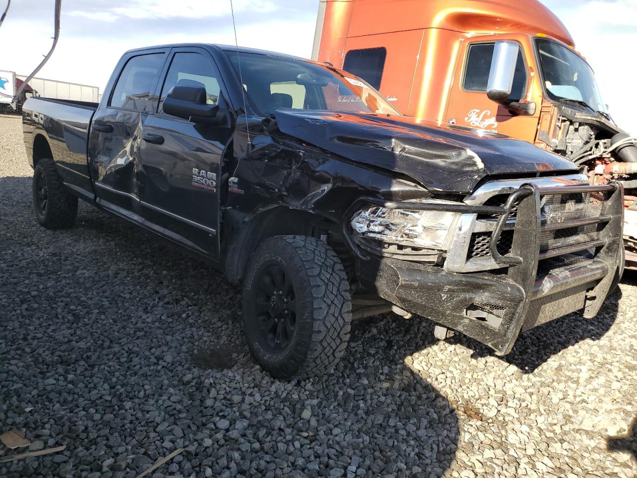 2016 RAM 3500 VIN 3C63R3GL8GG137544 Copart auction photo, all over damage thumbnail 4