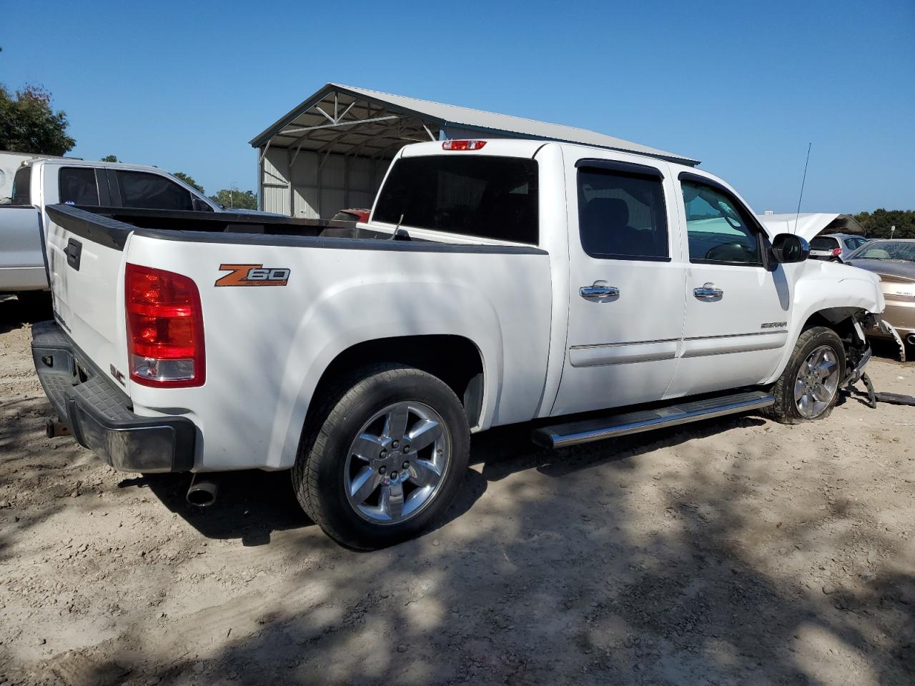 2013 GMC Sierra VIN 3GTP1VE07DG141361 Copart auction photo, front end damage thumbnail 3