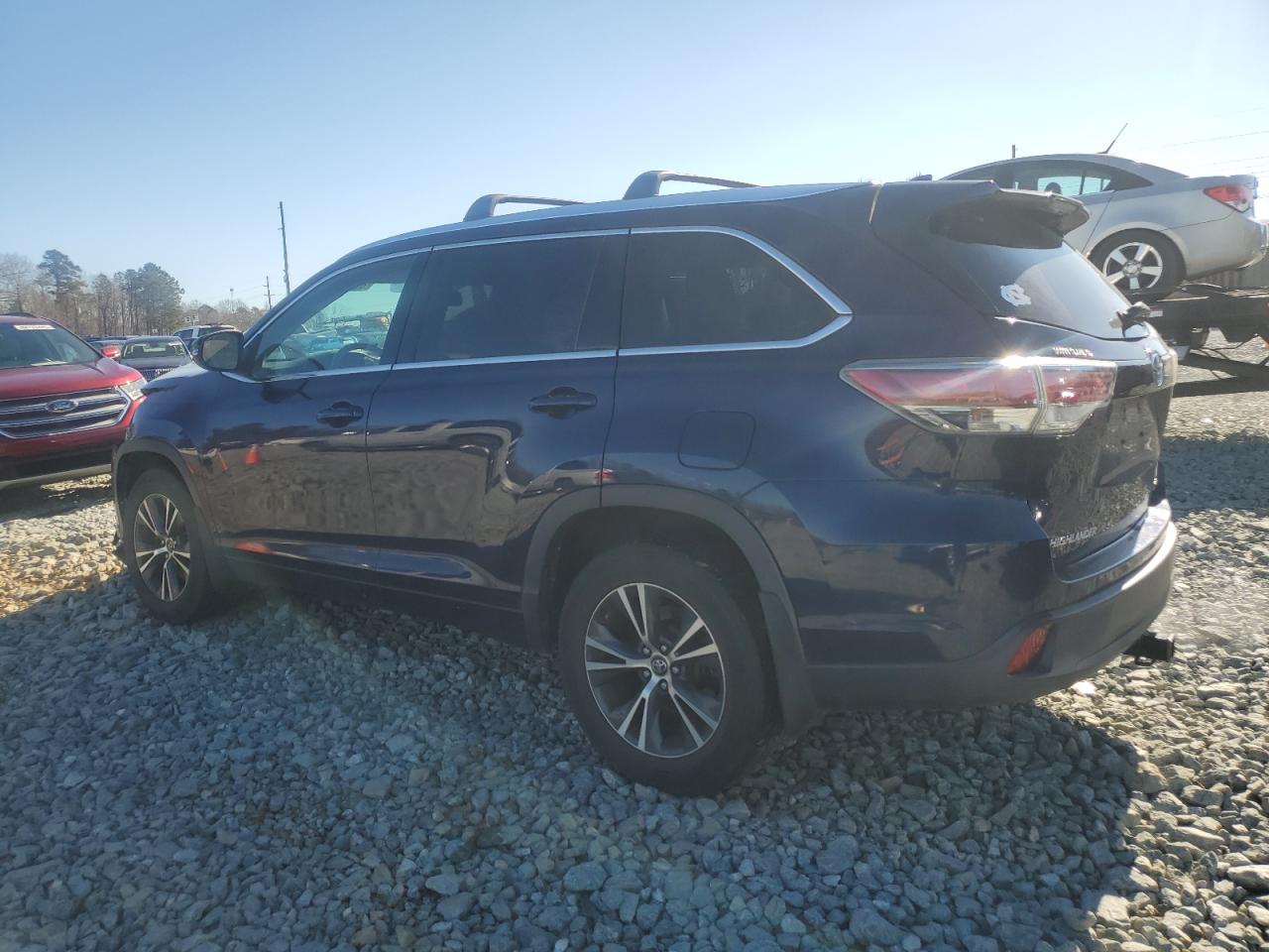 2016 Toyota Highlander VIN 5TDJKRFH5GS346102 Copart auction photo, front end damage thumbnail 2