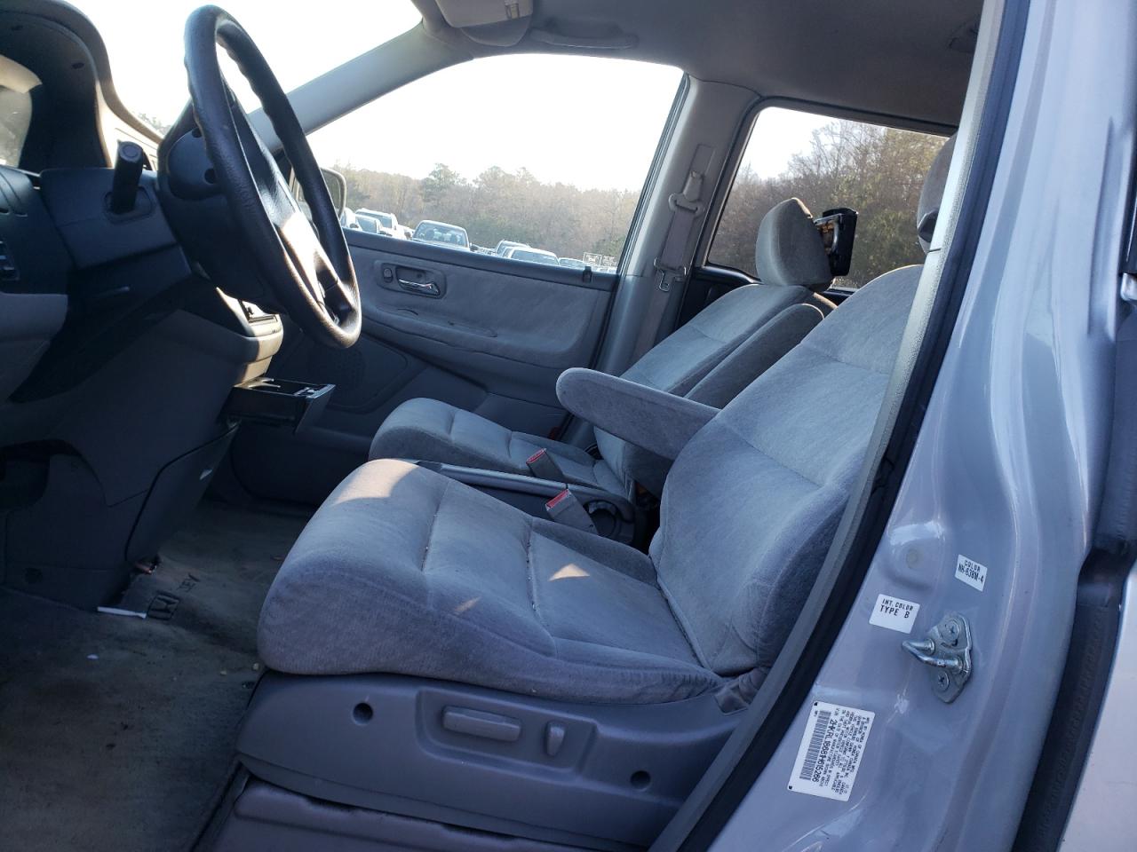 2001 Honda Odyssey VIN 2HKRL18681H615266 Copart auction photo, front end / minor dent/scratches damage thumbnail 7