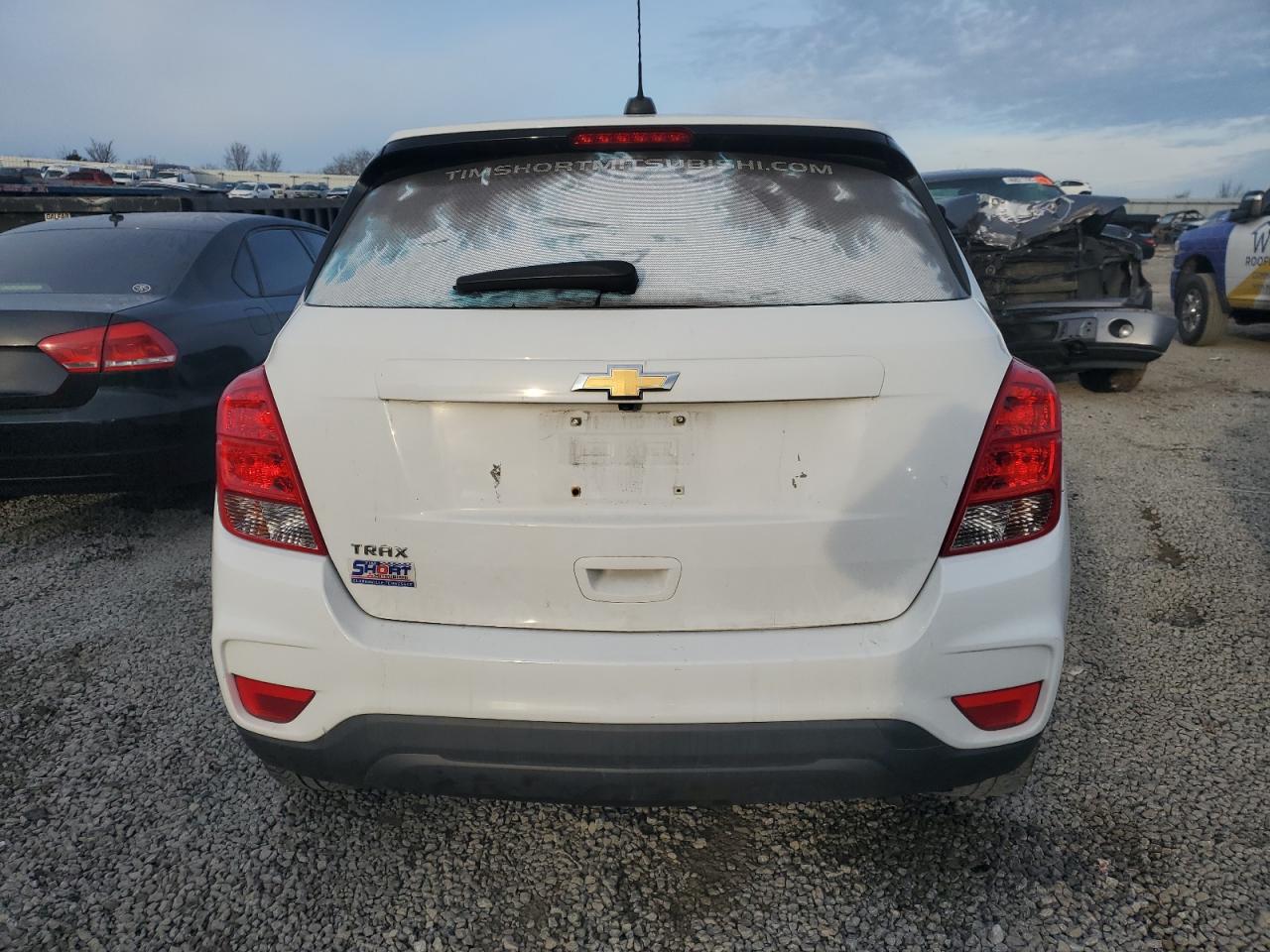 2017 Chevrolet Trax VIN 3GNCJKSB7HL278727 Copart auction photo, front end / minor dent/scratches damage thumbnail 6
