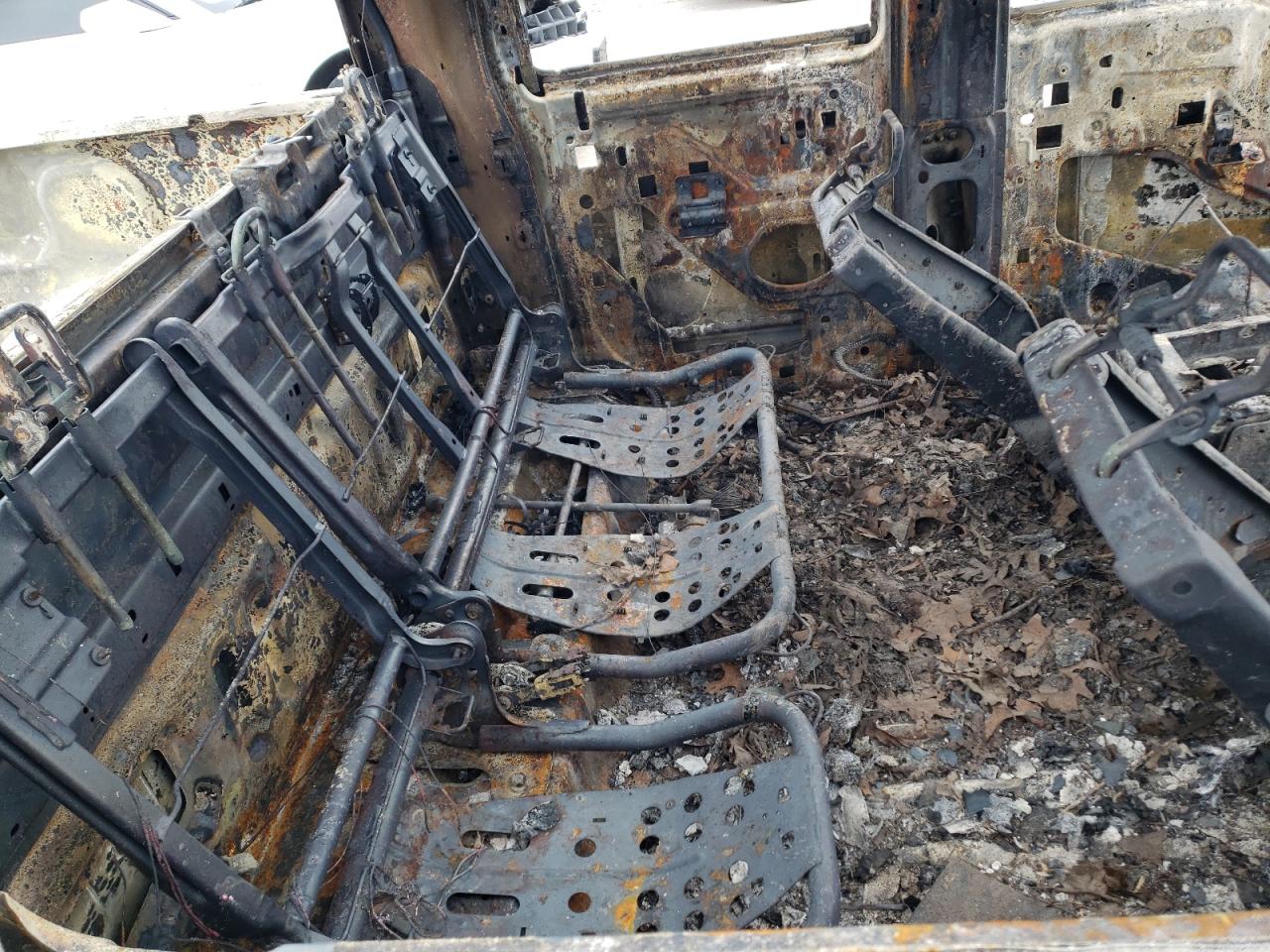 2013 Ford F-150 VIN 1FTFW1ET4DFC71776 Copart auction photo, burn damage thumbnail 10
